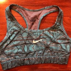 Nike Pro Sports bra BARLEY WORN